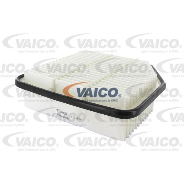 Снимка на въздушен филтър VAICO Original  Quality V70-0188 за Toyota RAV4 2.2 D 4WD (ALA30_, ALA30R) - 177 коня дизел