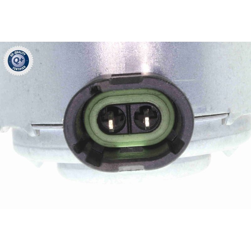 Снимка на Помпа за миене на фарове VEMO Green Mobility Parts V10-08-0361 за BMW X2 (F39) xDrive 25 e Plug-in-Hybrid - 220 коня бензин/електро