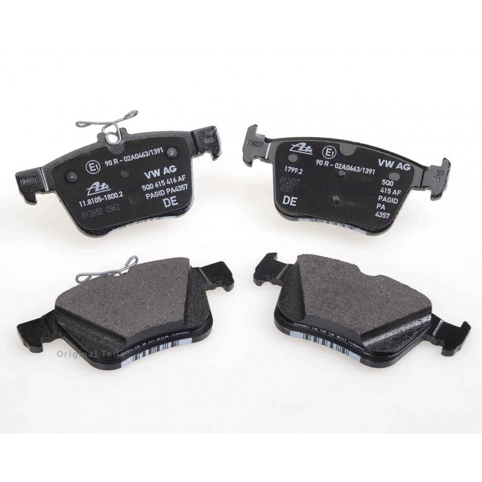 Снимка на 1 set of brake pads for disk brake VAG 5Q0698451AD за Audi A3 (8V1) 2.0 TDI quattro - 150 коня дизел