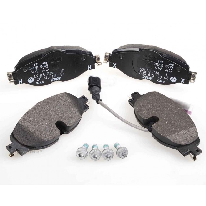 Снимка на 1 set: brake pads with wear indicator for disc brake VAG 5Q0698151F за Audi A3 (8V1) 2.0 TDI quattro - 150 коня дизел