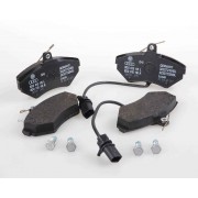 Снимка на 1 set: brake pads with wear indicator for disc brake VAG 8E0698151M