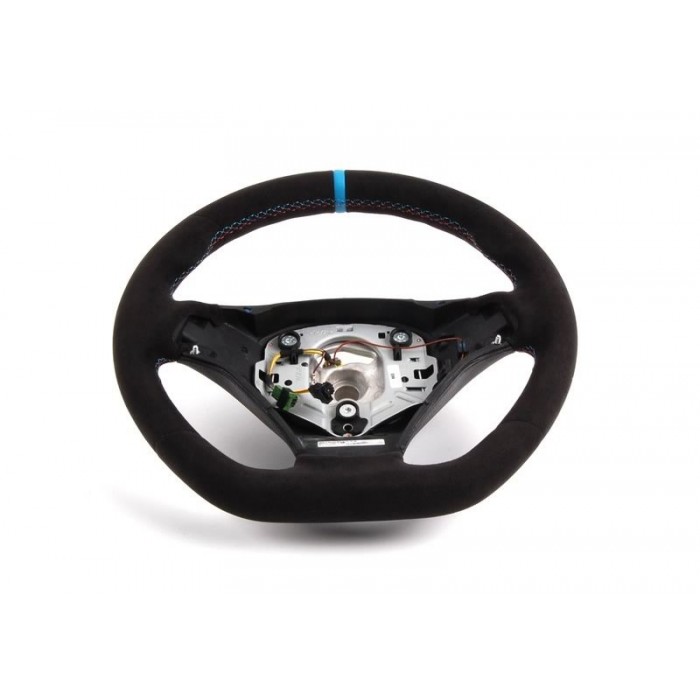 Снимка на BMW Performance Steering Wheel - With Blue Center Line BMW OE 32302212772 за BMW 1 Coupe E82 120 d - 177 коня дизел