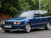 BMW Alpina B10 Touring (E34)